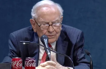 A New Chapter for Berkshire Hathaway: Navigating the Challenges of Leadership Transition