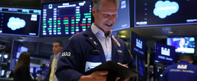 Five Stocks Thriving Amid Rising Treasury Yields: Key Insights for Investors Five Stocks Thriving Amid Rising Treasury Yields: Key Insights for Investors